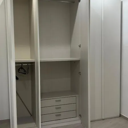 House Malu Καστελανέτα